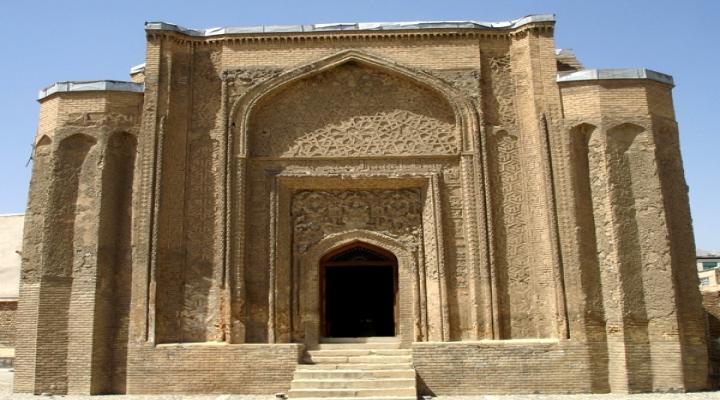 Gonbad-e Alavian