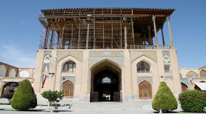 Palais Alī Qāpū 